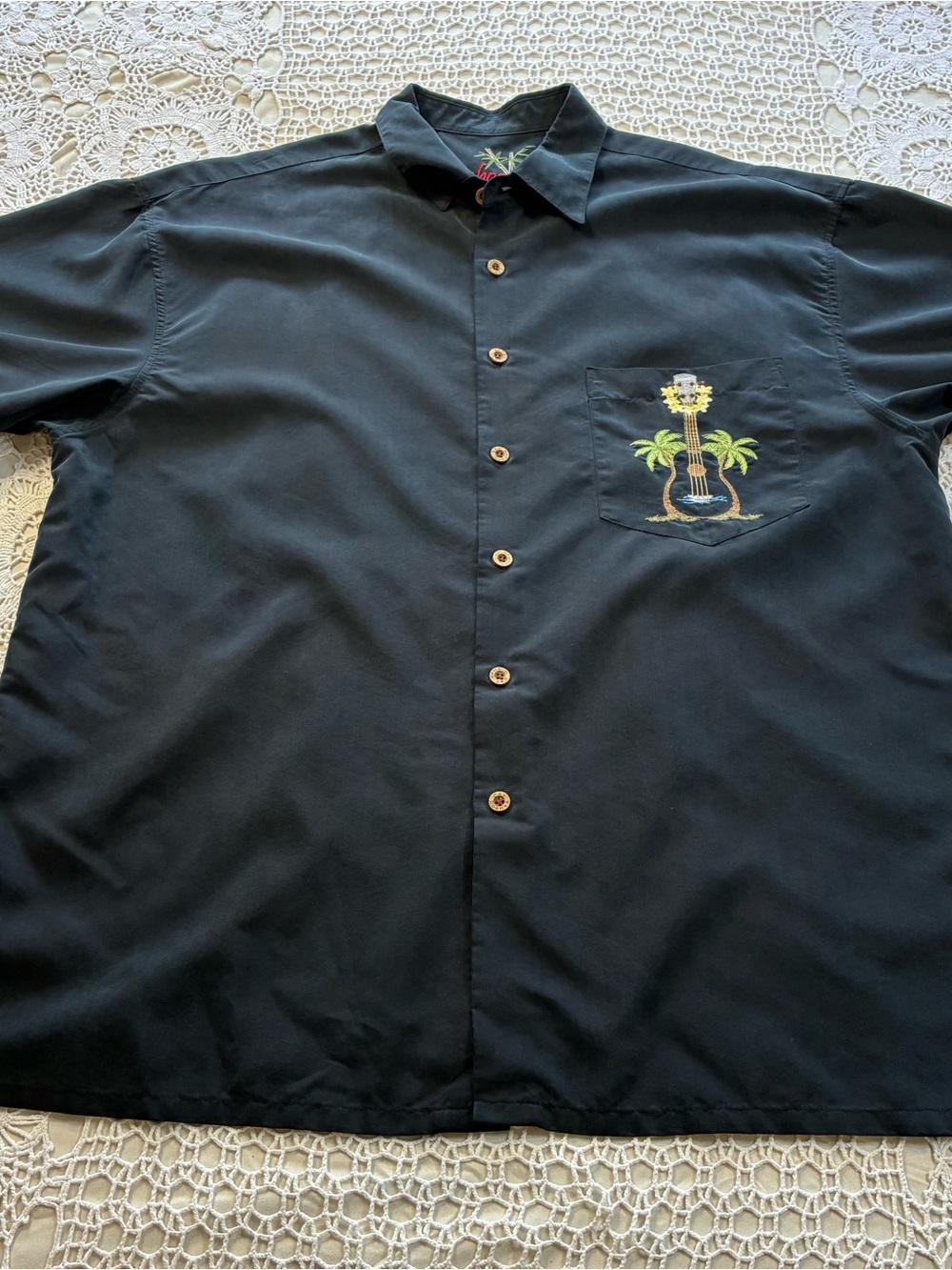 Bamboo Cay Black Short-Sleeve Button-Down with Embroidered Palm & Guitar Pocket
